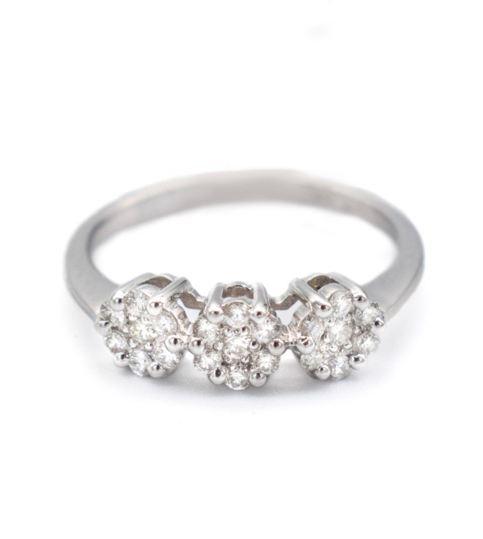 Trilogy Ring in 18 Kt White Gold and Diamonds