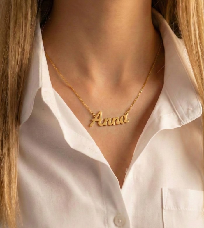 Collana con Nome Personalizzato in Oro