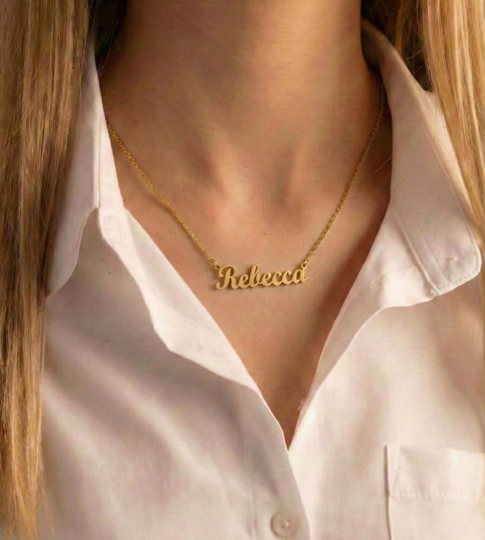 Collana con Nome Personalizzato in Oro
